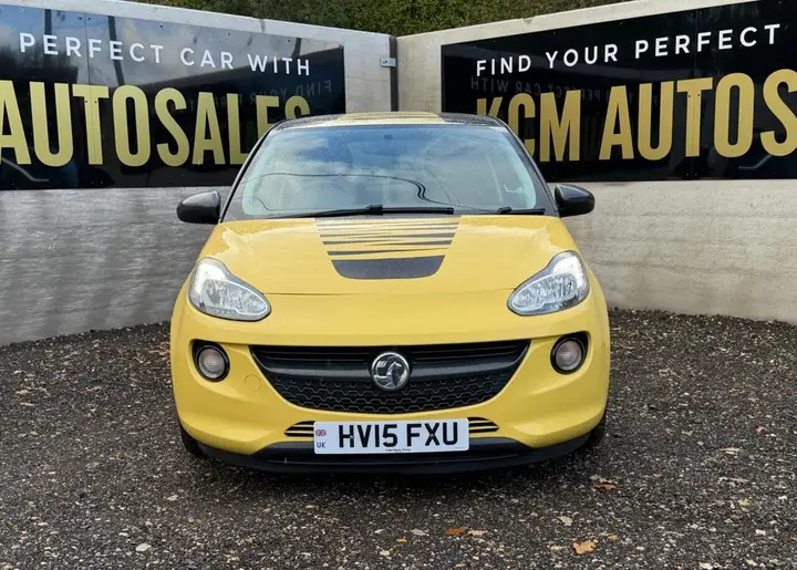 Vauxhall Adam 2015 photo 2
