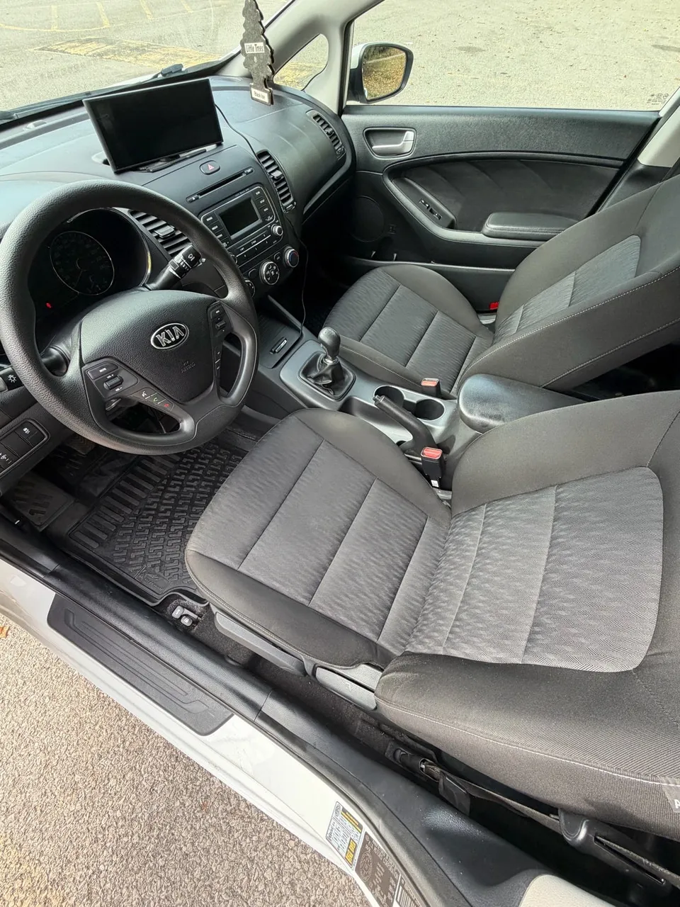 Kia Forte 2015 photo 4