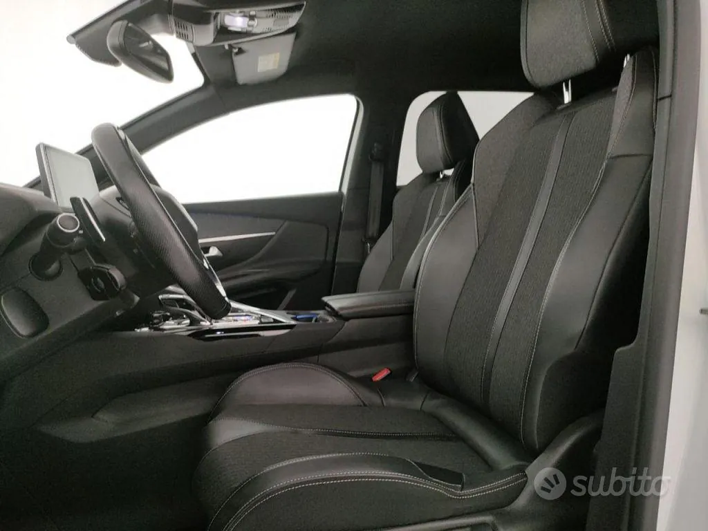 Peugeot 3008 2020 photo 5