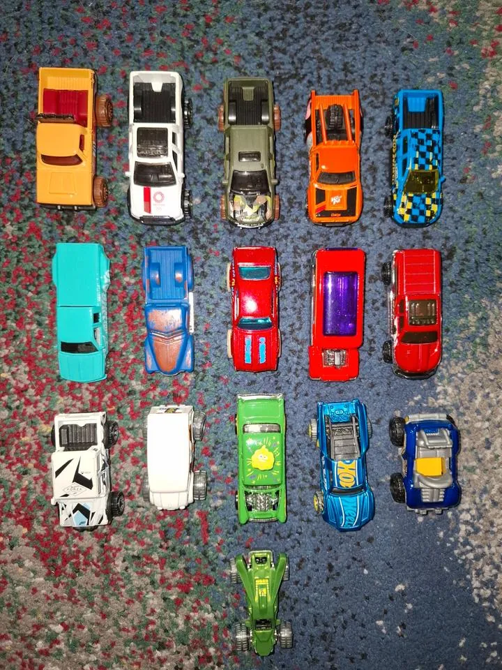 Hot Wheels Autos