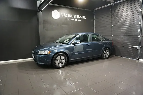 Volvo S40 2010 photo 3