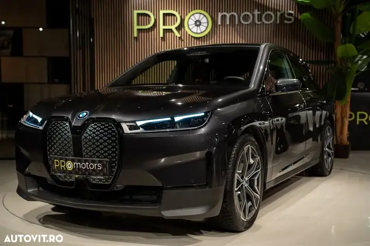 BMW Ix