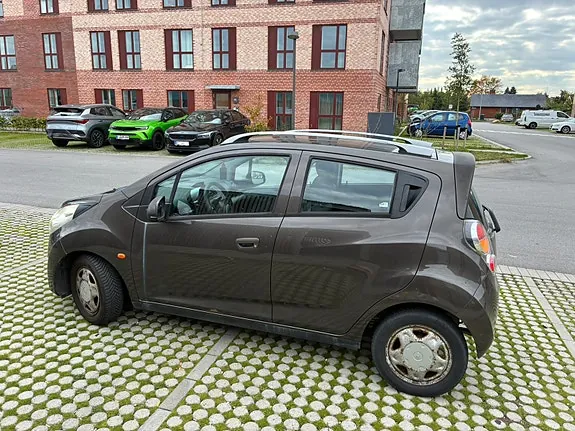 Chevrolet Spark 2010 photo 4
