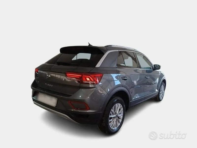 Volkswagen T-Roc 2023 photo 4