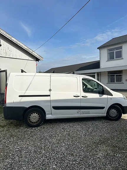 Toyota Proace 2015 photo 3