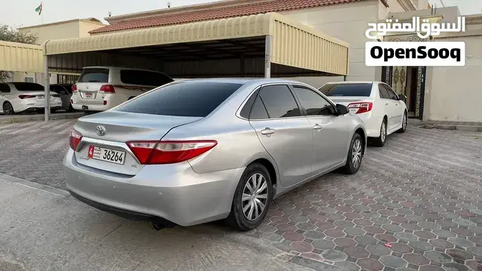 Toyota Camry 2017 photo 2