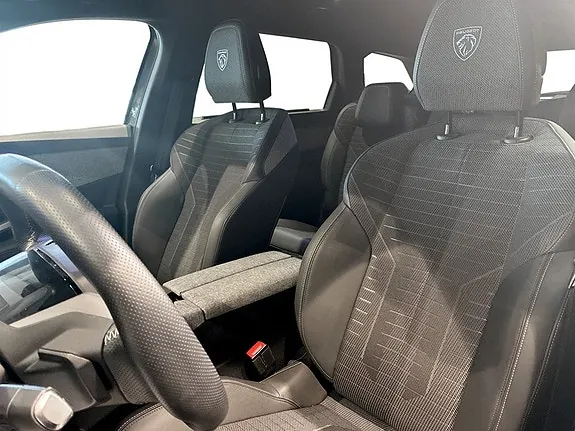 Peugeot 5008 2025 photo 4