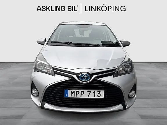 Toyota Yaris 2015 photo 5