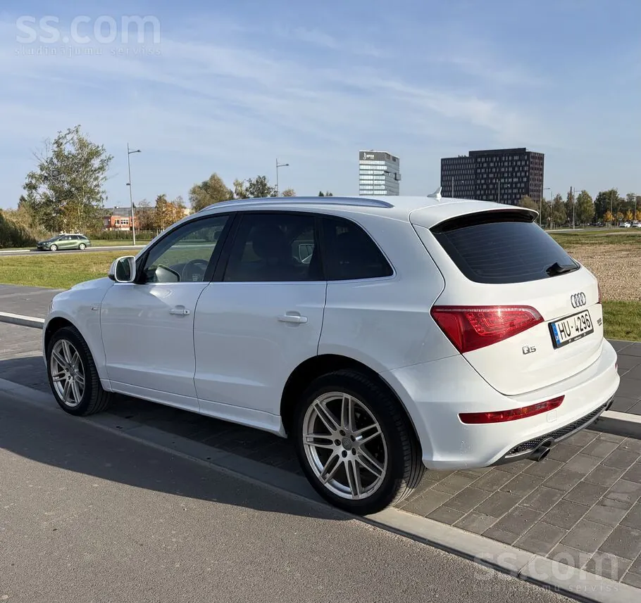 Audi Q5 2011 photo 5