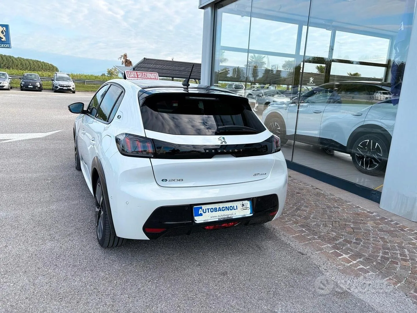 Peugeot 208 2020 photo 4