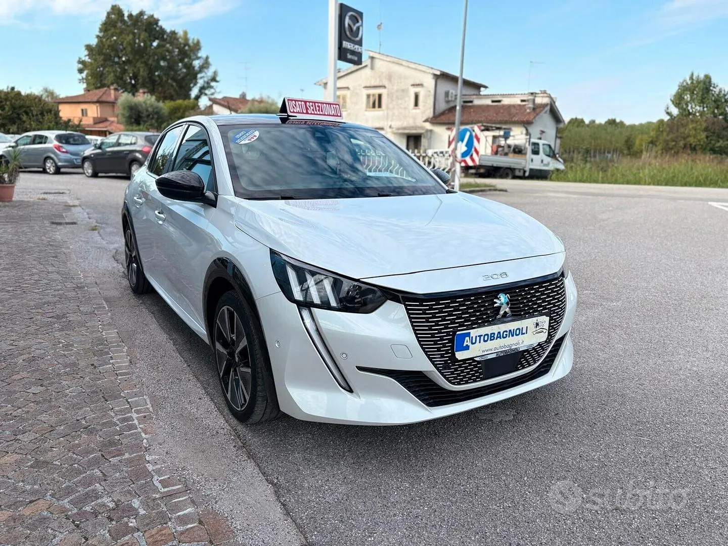 Peugeot 208 2020 photo 2