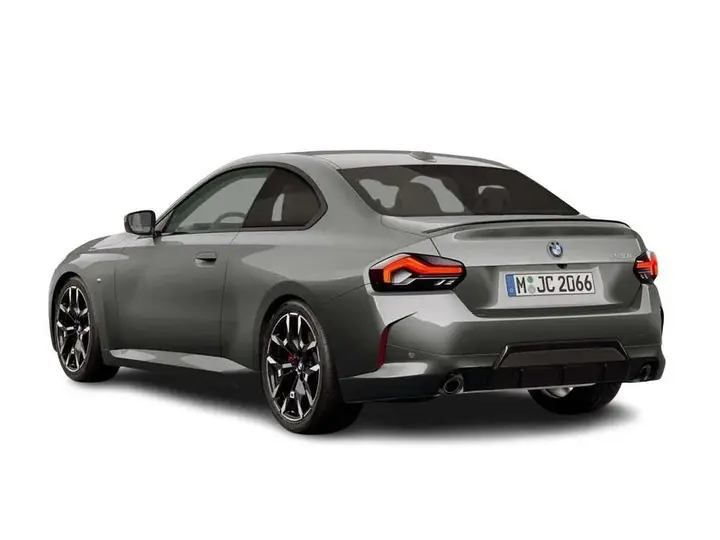 BMW 2 Series photo 3