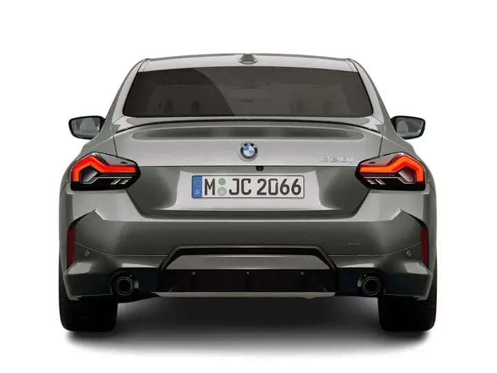 BMW 2 Series photo 4