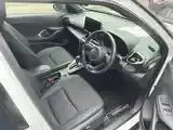Toyota Yaris Cross 2025 photo 4