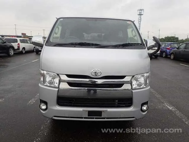Toyota Regiusace Van 2020 photo 5