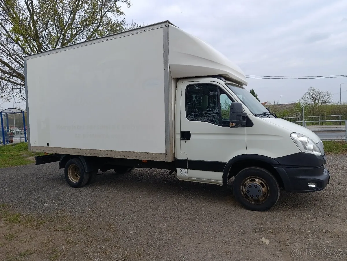Iveco Daily 2014 photo 5