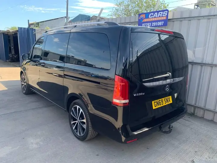 Mercedes-Benz V-Class 2019 photo 4