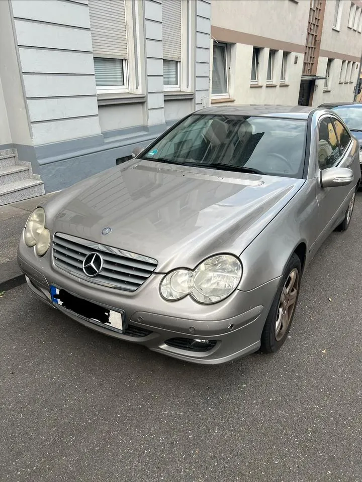 Mercedes-Benz C160