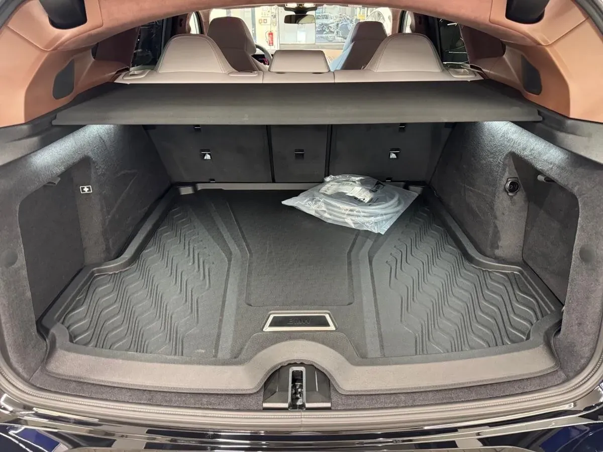 BMW Xm 2025 photo 3