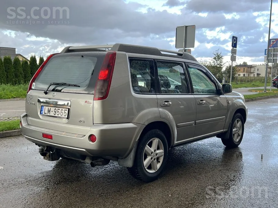 Nissan X-Trail 2004 photo 5