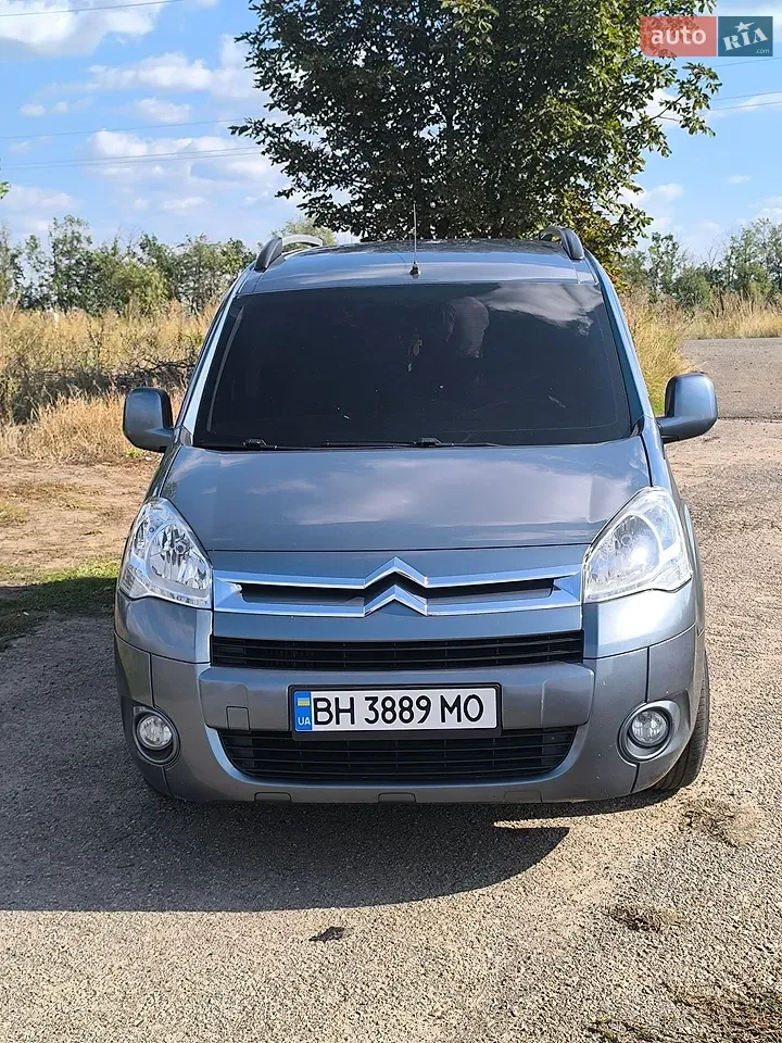 Citroen Berlingo 2009 photo 2