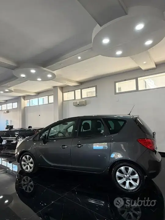 Opel Meriva 2011 photo 3