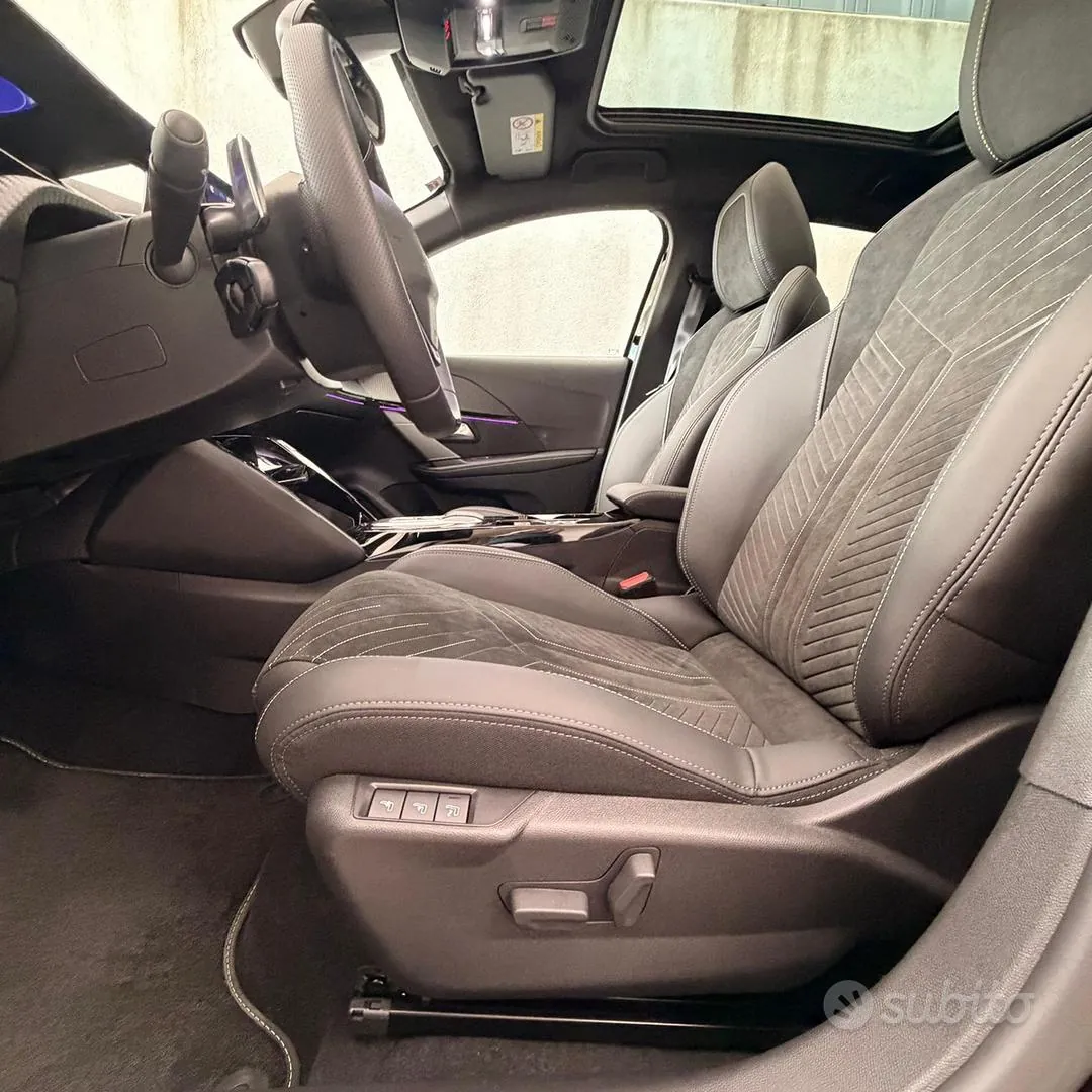 Peugeot 208 2025 photo 4