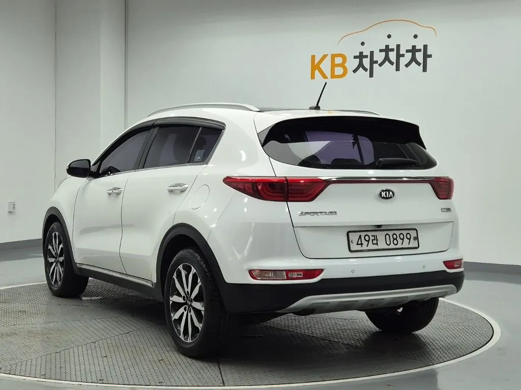 Kia Sportage 2016 photo 2