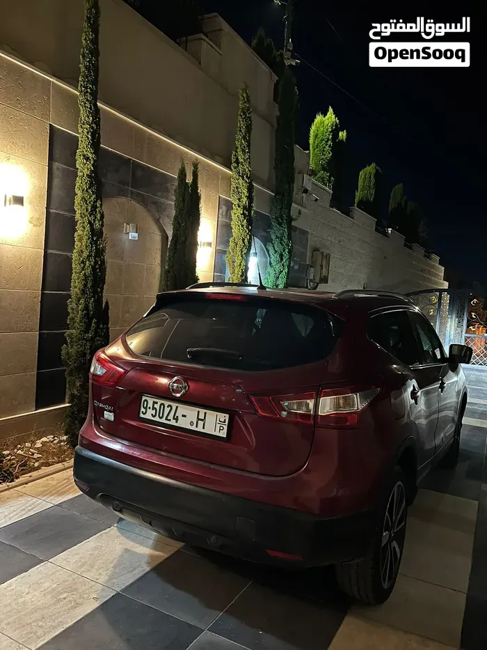 Nissan Qashqai 2015 photo 2