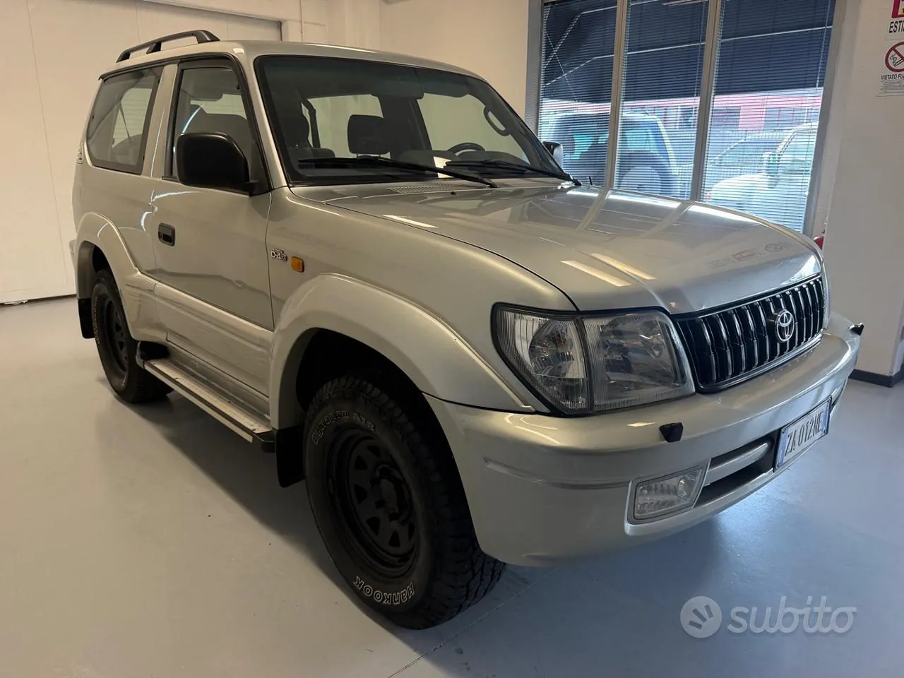 Toyota Land Cruiser 2002 photo 3