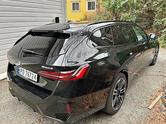BMW 550E 2025 photo 5