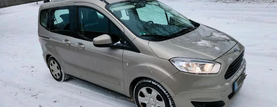 Ford Courier