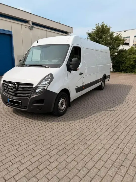 Opel Movano