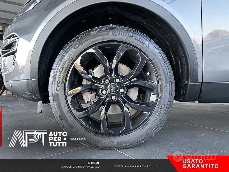 Land Rover Discovery Sport 2017 photo 5