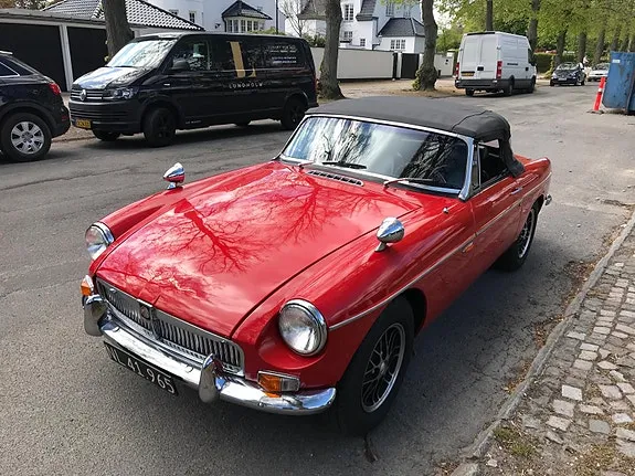 MG B