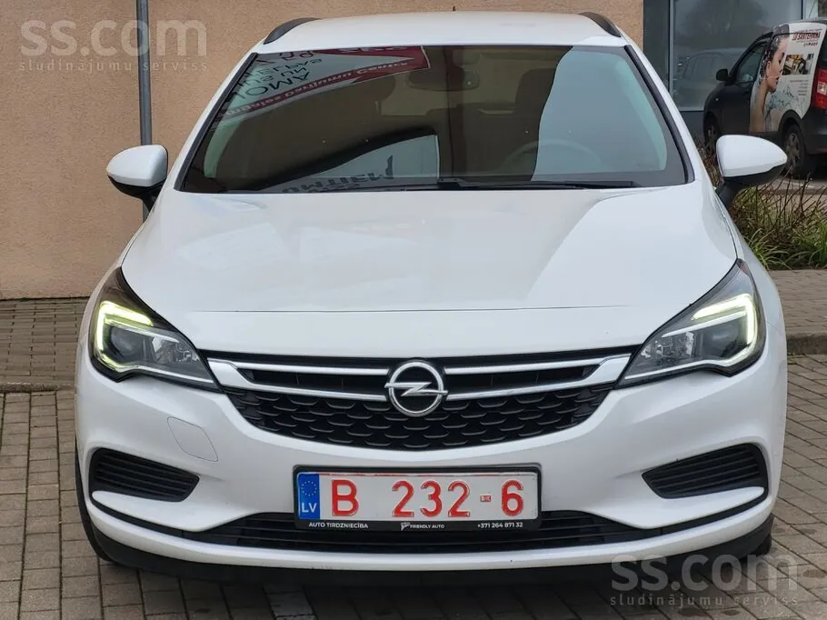 Opel Astra 2019 photo 3