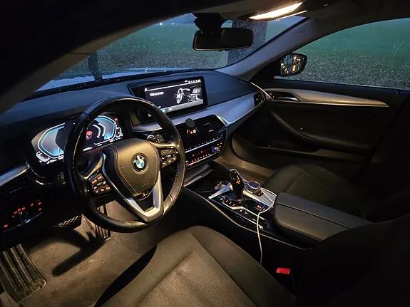 BMW 530E 2021 photo 5