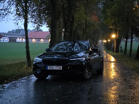 BMW 530E