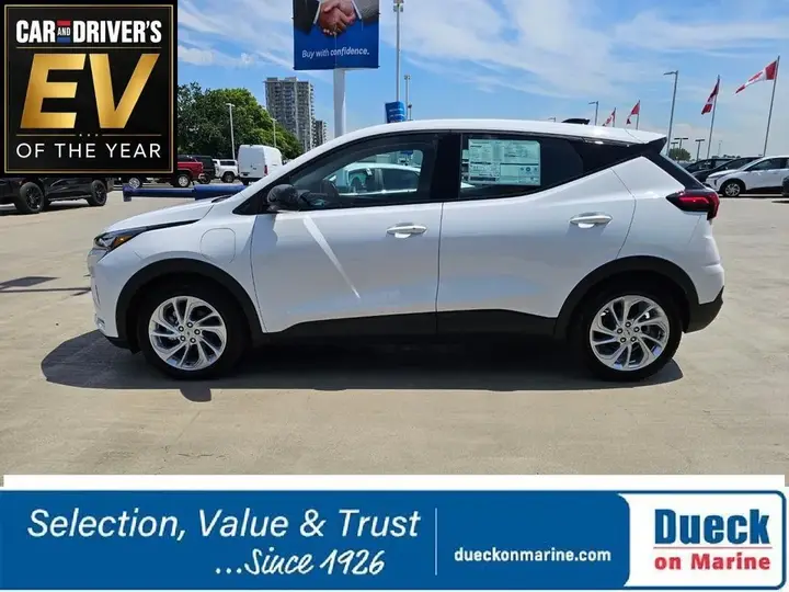 Chevrolet Bolt 2027 photo 5