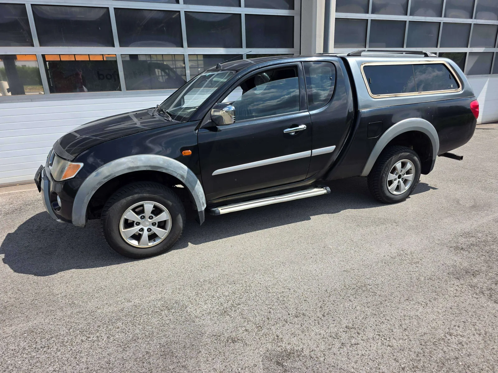 Mitsubishi L200