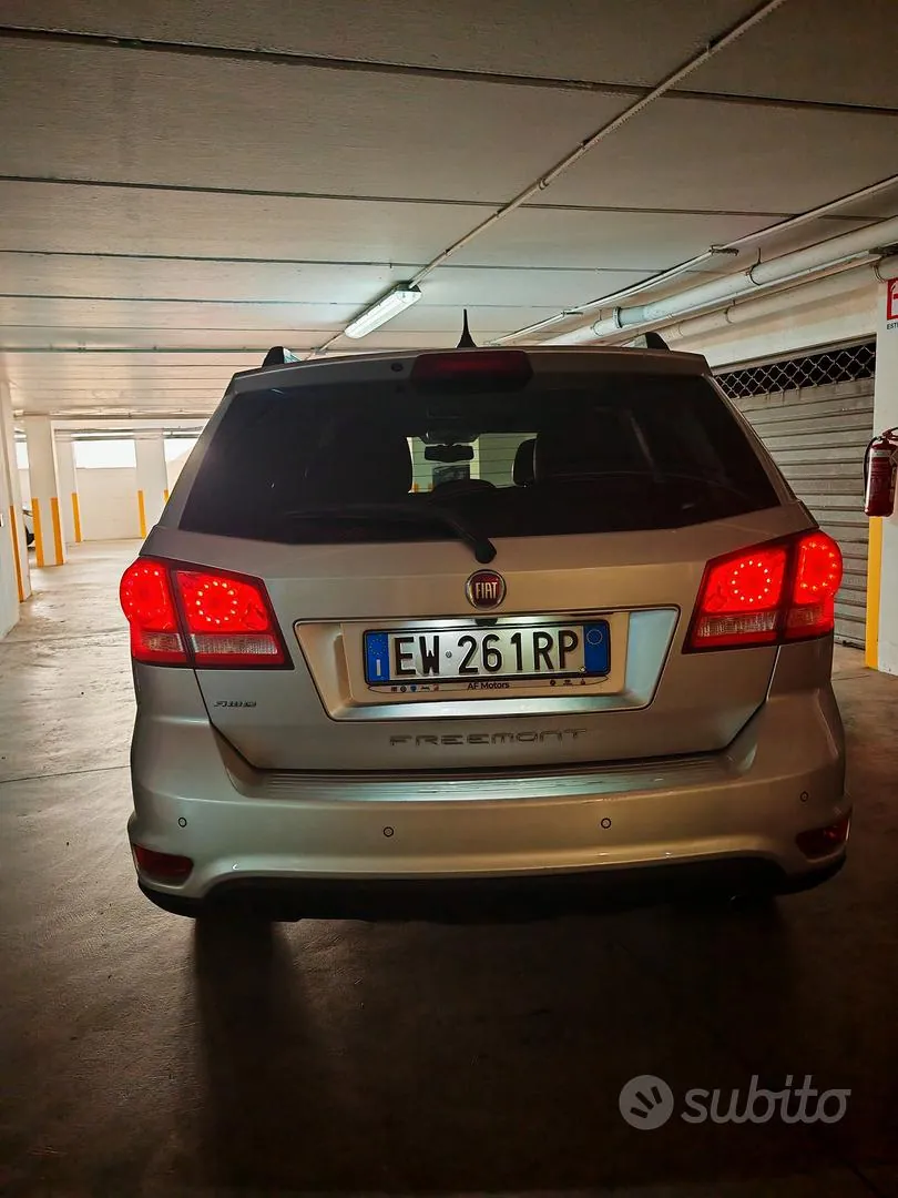 Fiat Freemont 2014 photo 2