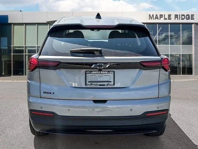 Chevrolet Bolt 2027 photo 4