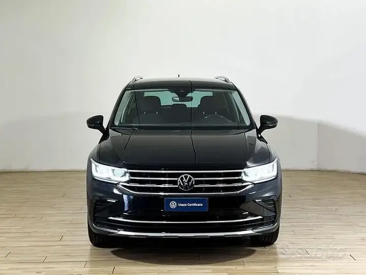 Volkswagen Tiguan 2023 photo 2