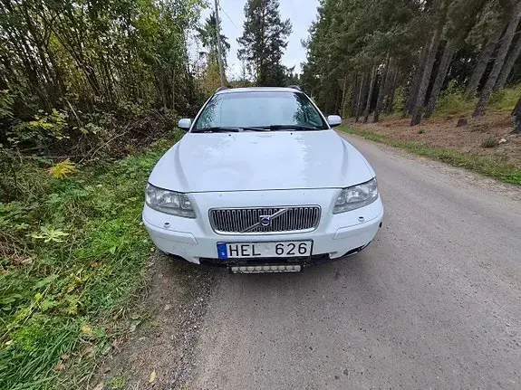 Volvo V70 2007 photo 2