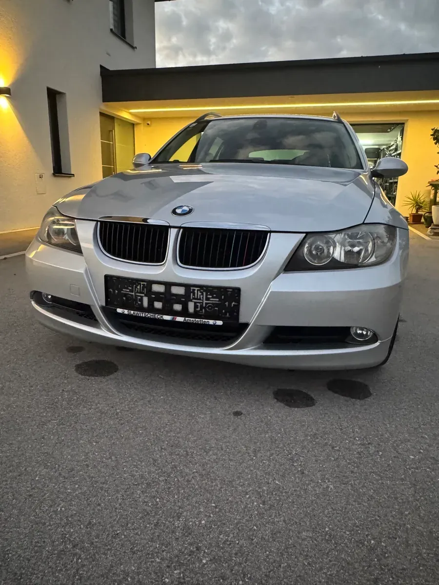 BMW 3 Series 2006 photo 2