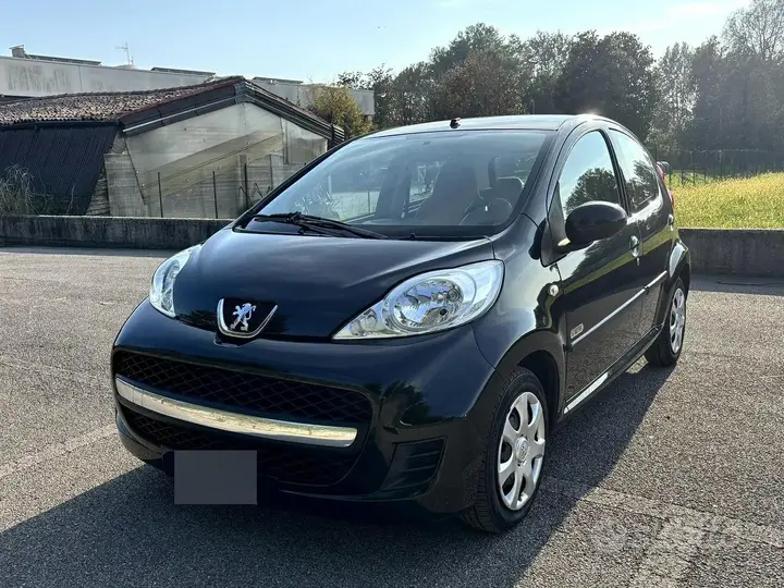 Peugeot 107 2007 photo 2