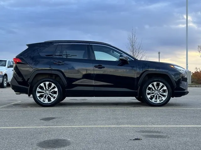 Toyota Rav4 2023 photo 4