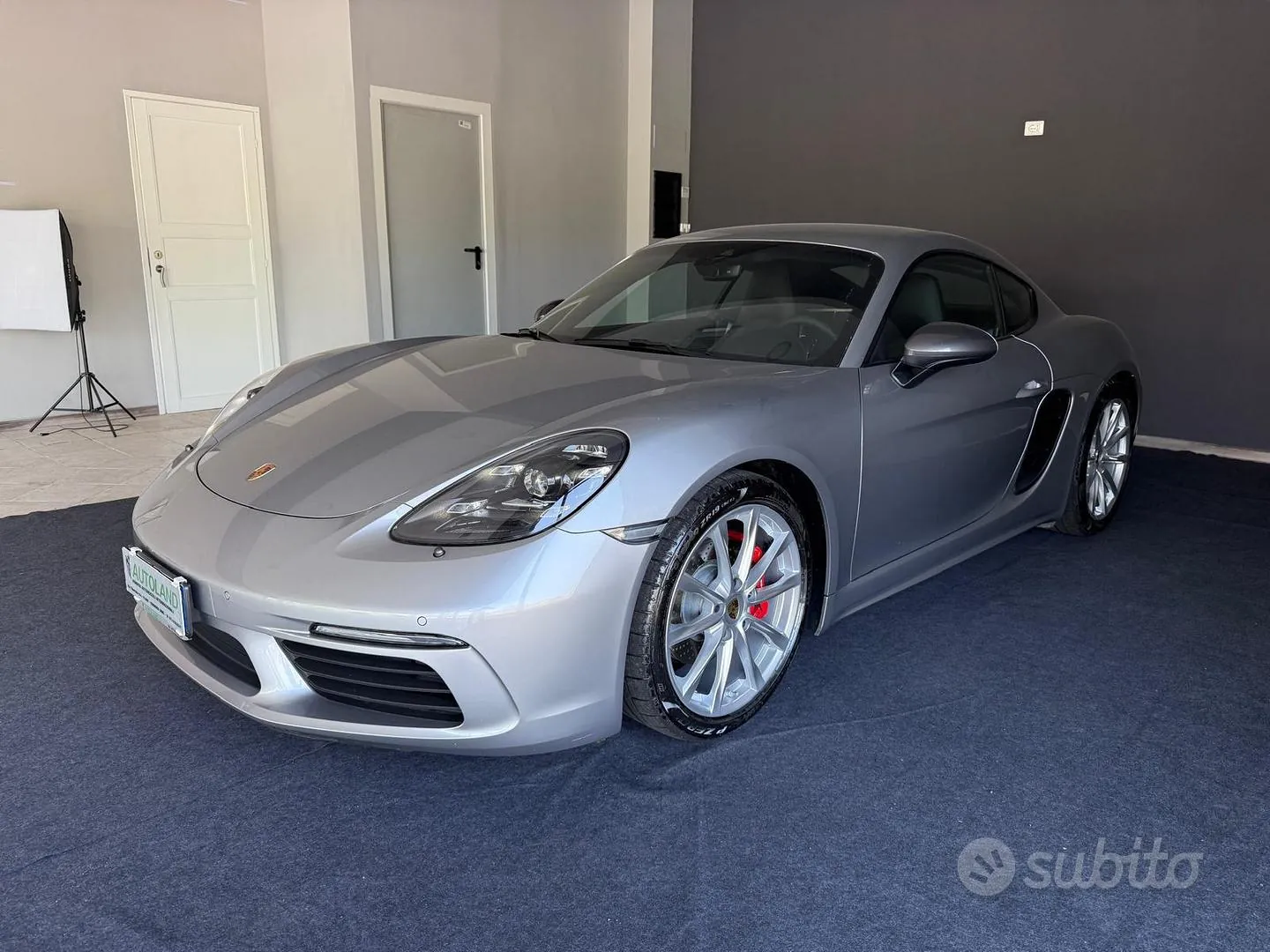 Porsche 718 Cayman
