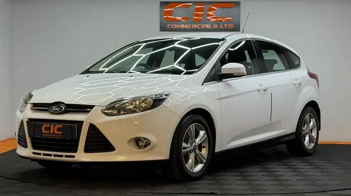 Ford Focus 2013 photo 3