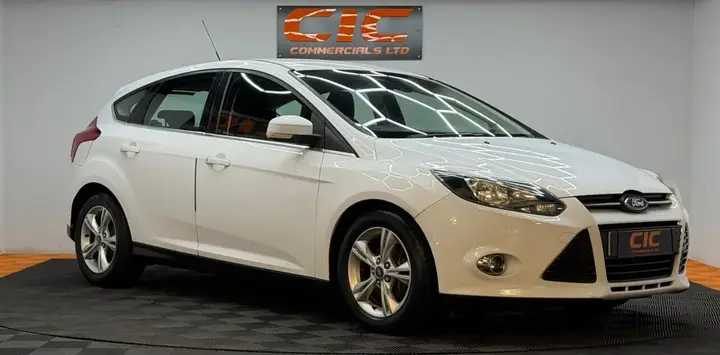 Ford Focus 2013 photo 5